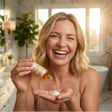 Load image into Gallery viewer, Organic Self Tan Drops – Fast Glow
